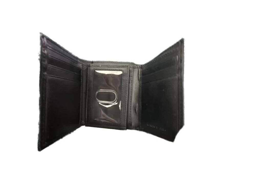 Dockers Men's RFID-Blocking Leather Trifold Wallet